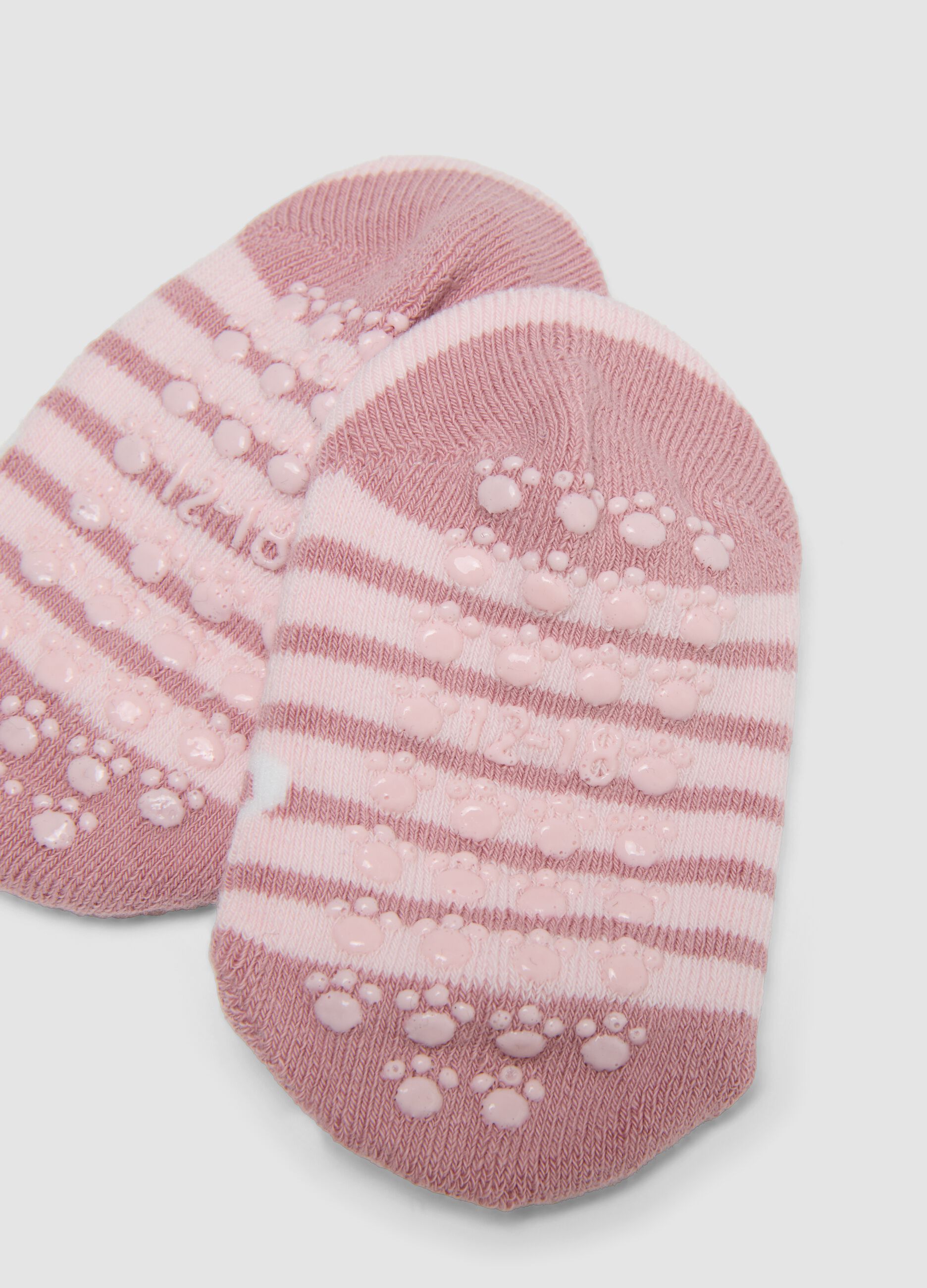 Rosa Anti-Rutsch-Socken aus elastischer Bio-Baumwolle mit Teddyb&auml;r-Motiv