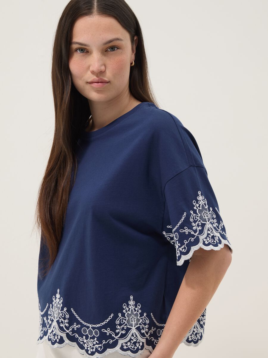 Blaues T-Shirt aus reiner Baumwolle mit Stickerei, Regular Fit_2