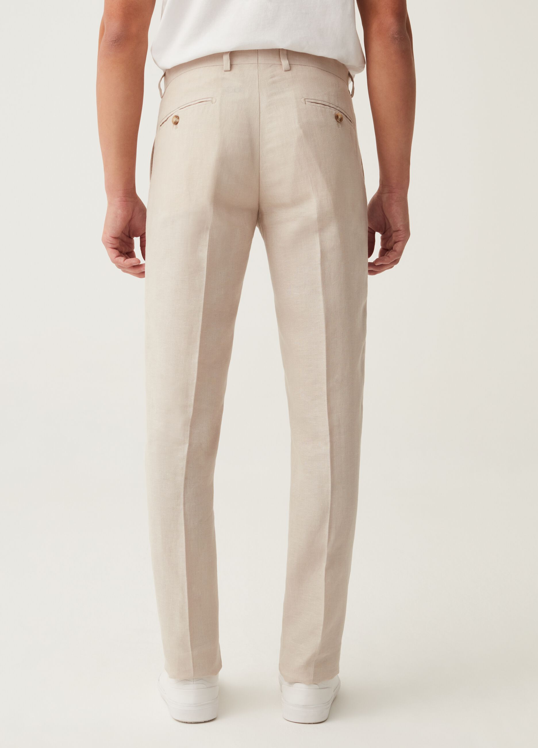 Pantalón slim fit de lino beige claro