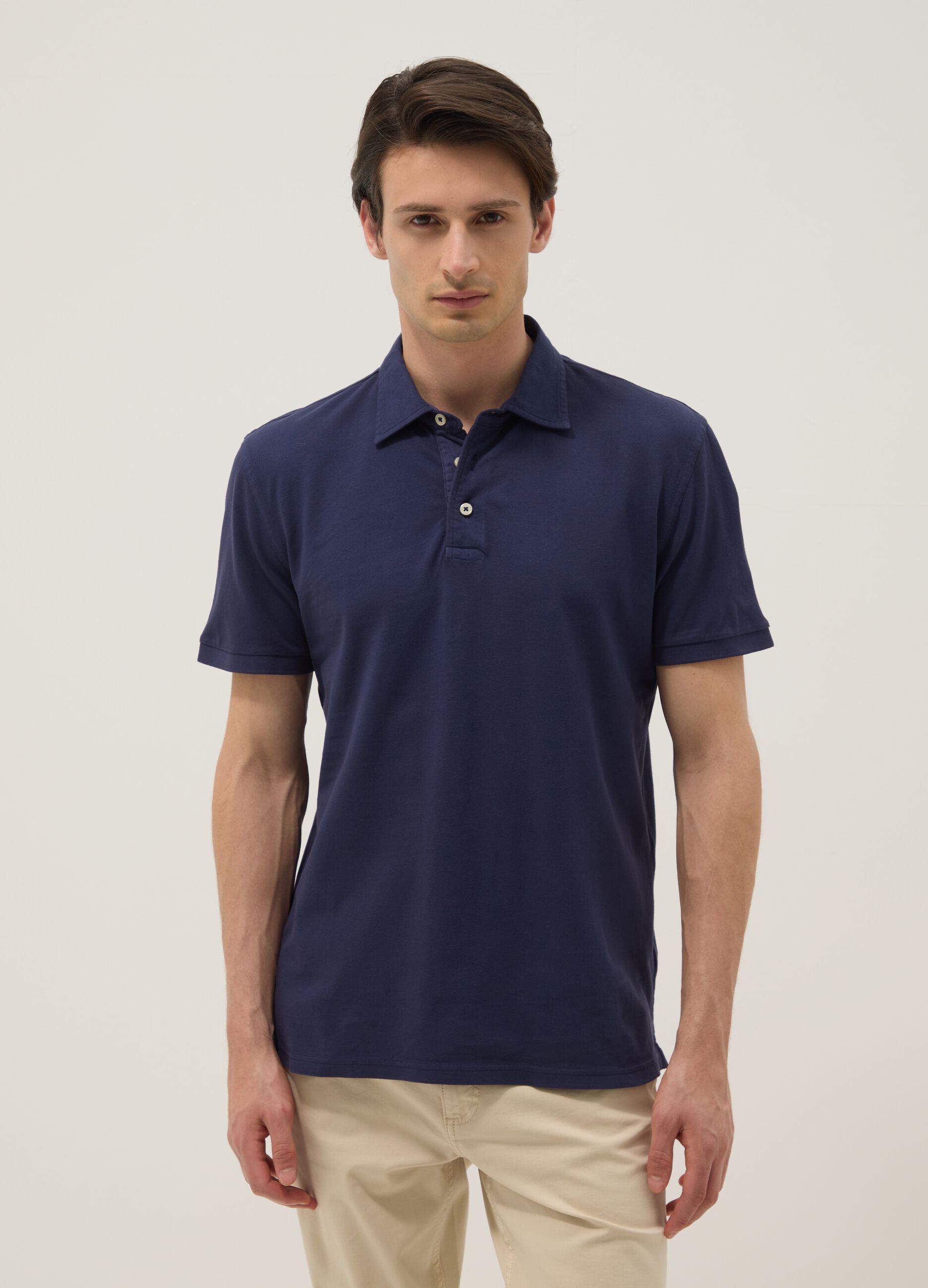 Polo azul em algod&atilde;o puro slim fit de manga curta