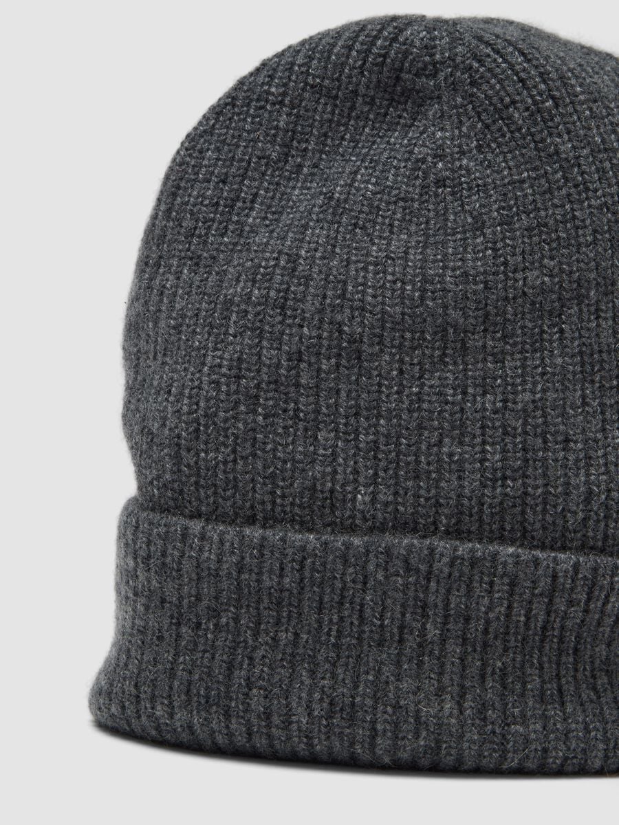 Dark grey ribbed pure cashmere beanie_2