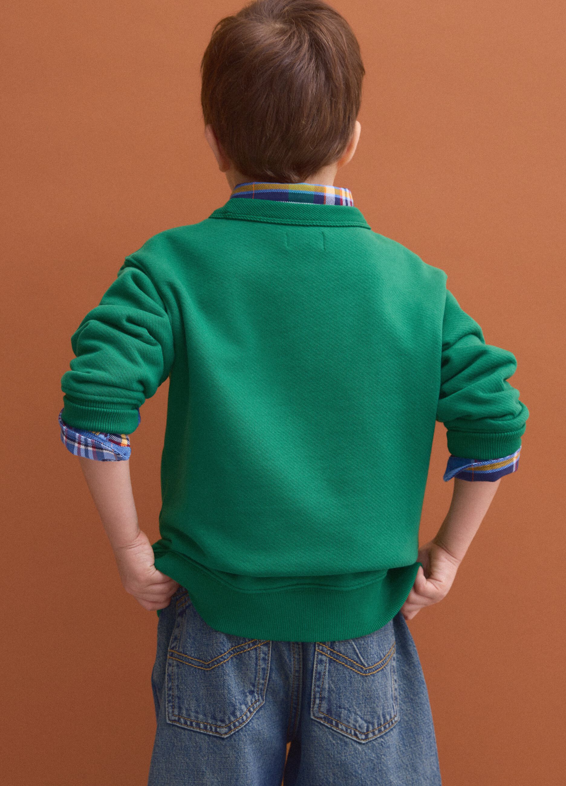 Oversized green sweatshirt in pure organic cotton with college print