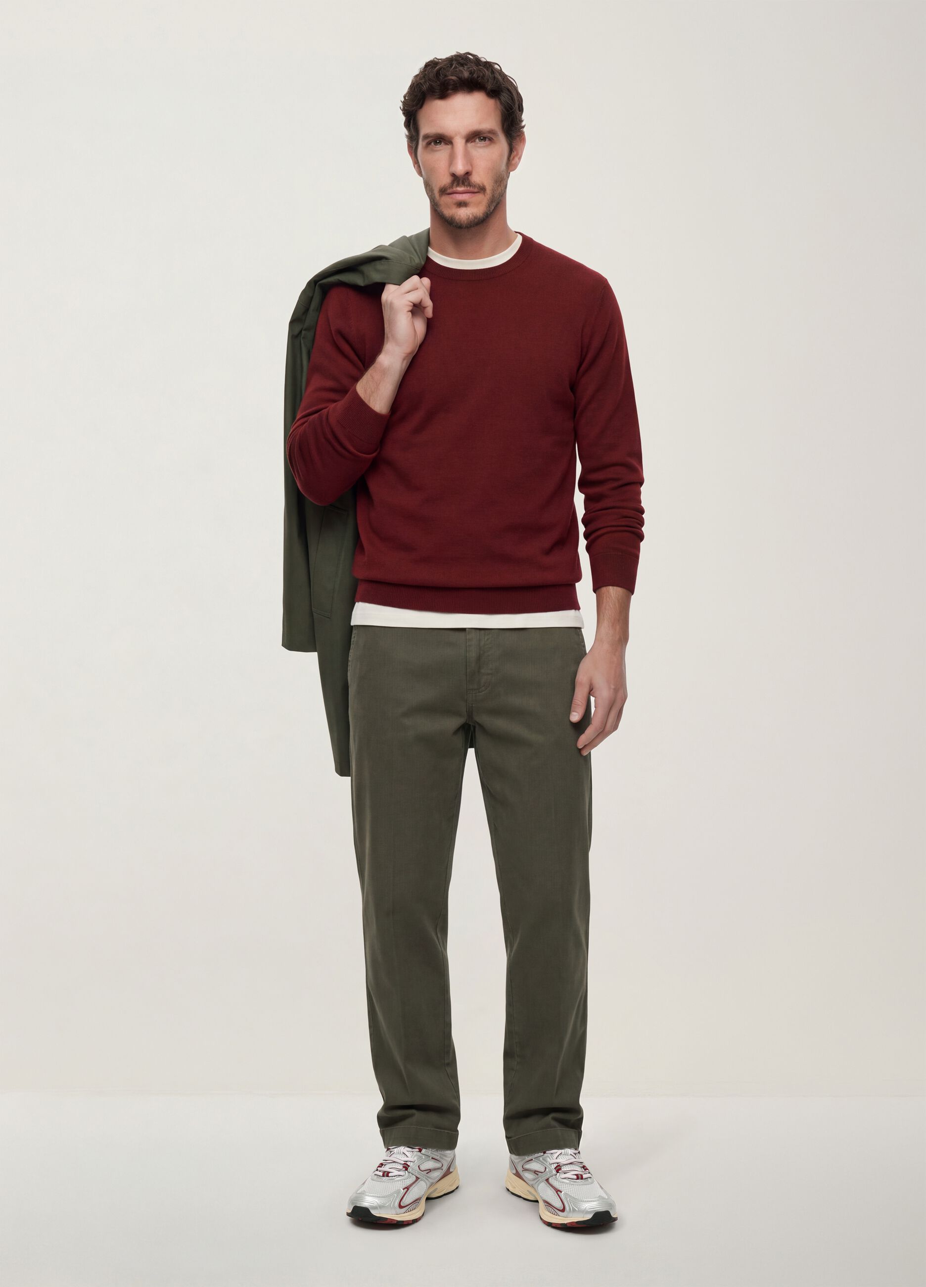 Maglia girocollo rossa in misto viscosa regular fit