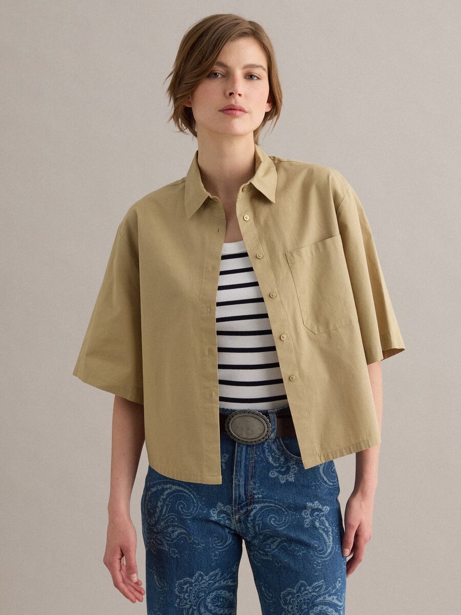Beiges Hemd aus reiner Baumwolle mit Brusttasche, Oversize-Fit_1