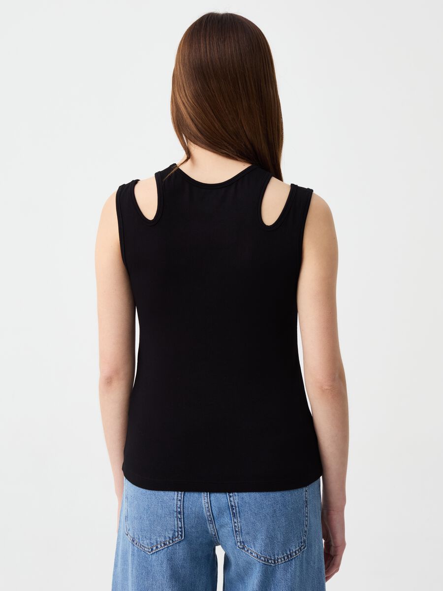 Tank top with cut-out detail_2