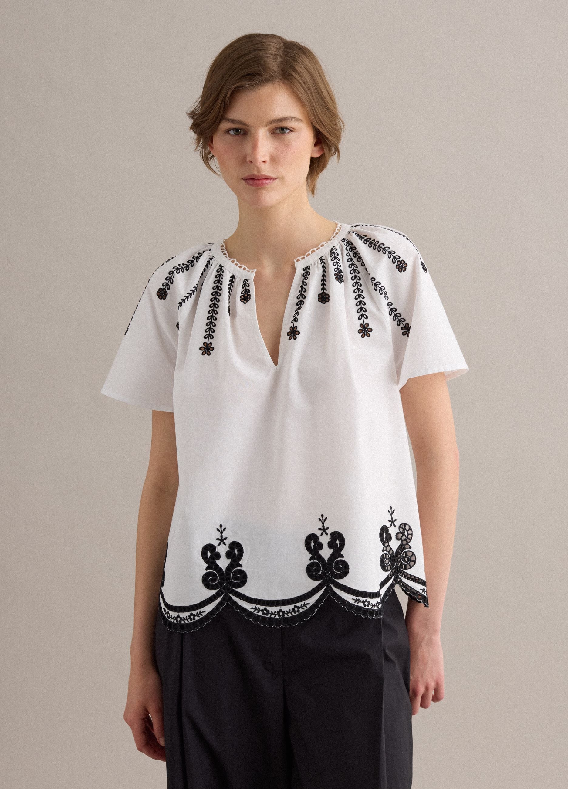 White pure cotton shirt with embroidery