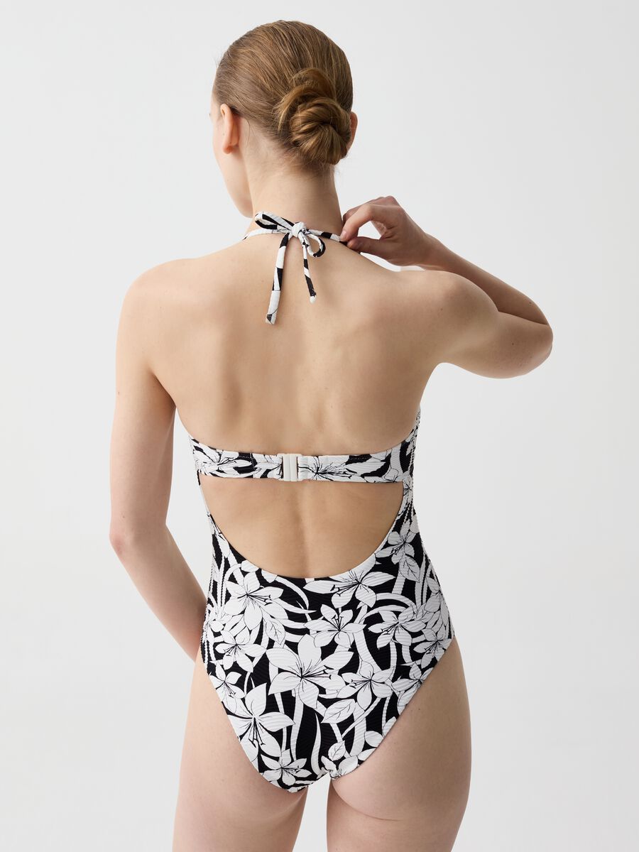 One-piece swimsuit with floral print_1