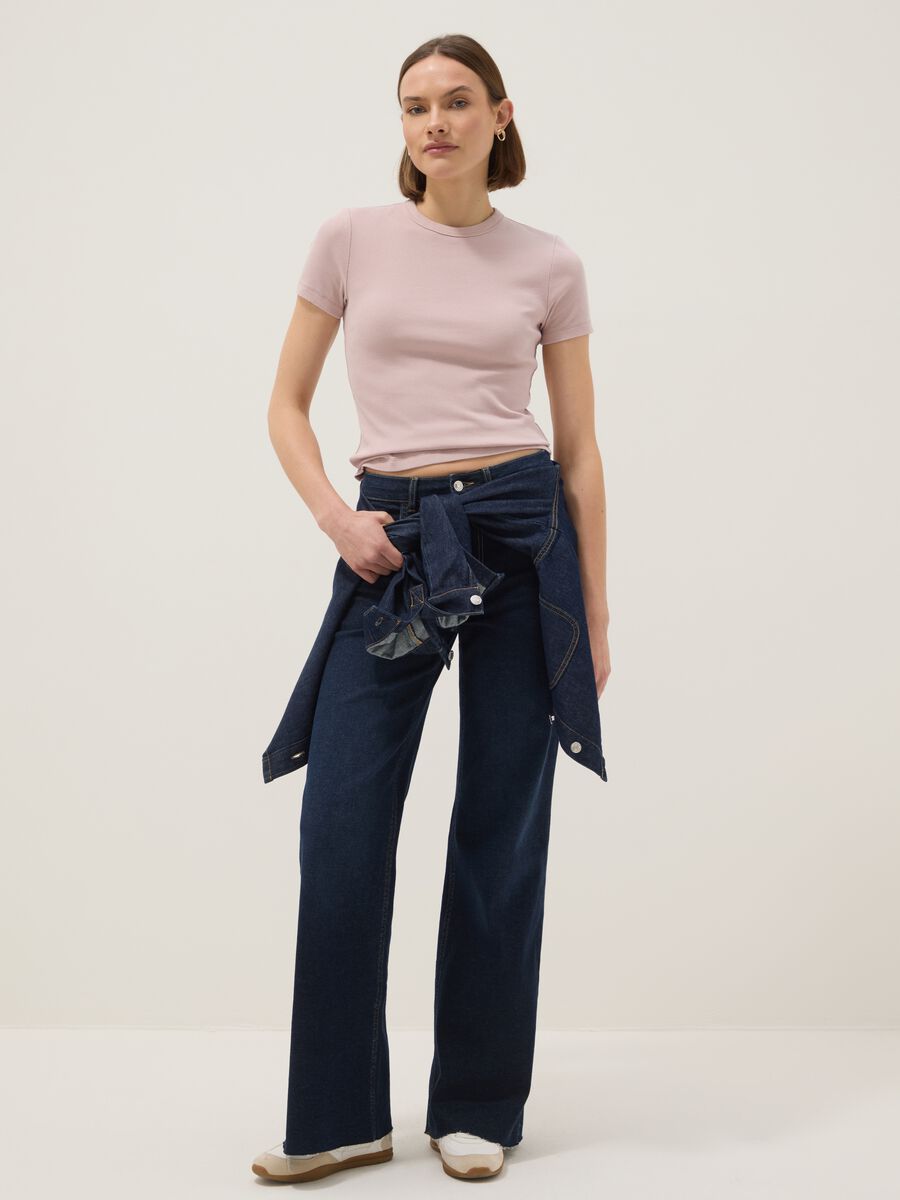 &Rho;&omicron;&zeta; &epsilon;&phi;&alpha;&rho;&mu;&omicron;&sigma;&tau;ό T-shirt &mu;&epsilon; &sigma;&tau;&rho;&epsilon;&tau;&sigmaf; &beta;&alpha;&mu;&beta;ά&kappa;&iota; &kappa;&alpha;&iota; &sigma;&tau;&rho;&omicron;&gamma;&gamma;&upsilon;&lambda;ή &lambda;&alpha;&iota;&mu;ό&kappa;&omicron;&psi;&eta;_1