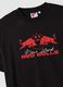 &Mu;&alpha;ύ&rho;&omicron; &kappa;&omicron;&nu;&tau;&omicron;&mu;ά&nu;&iota;&kappa;&omicron; t-shirt &alpha;&pi;ό &kappa;&alpha;&theta;&alpha;&rho;ό &beta;&alpha;&mu;&beta;ά&kappa;&iota; regular fit Red Bulls_5