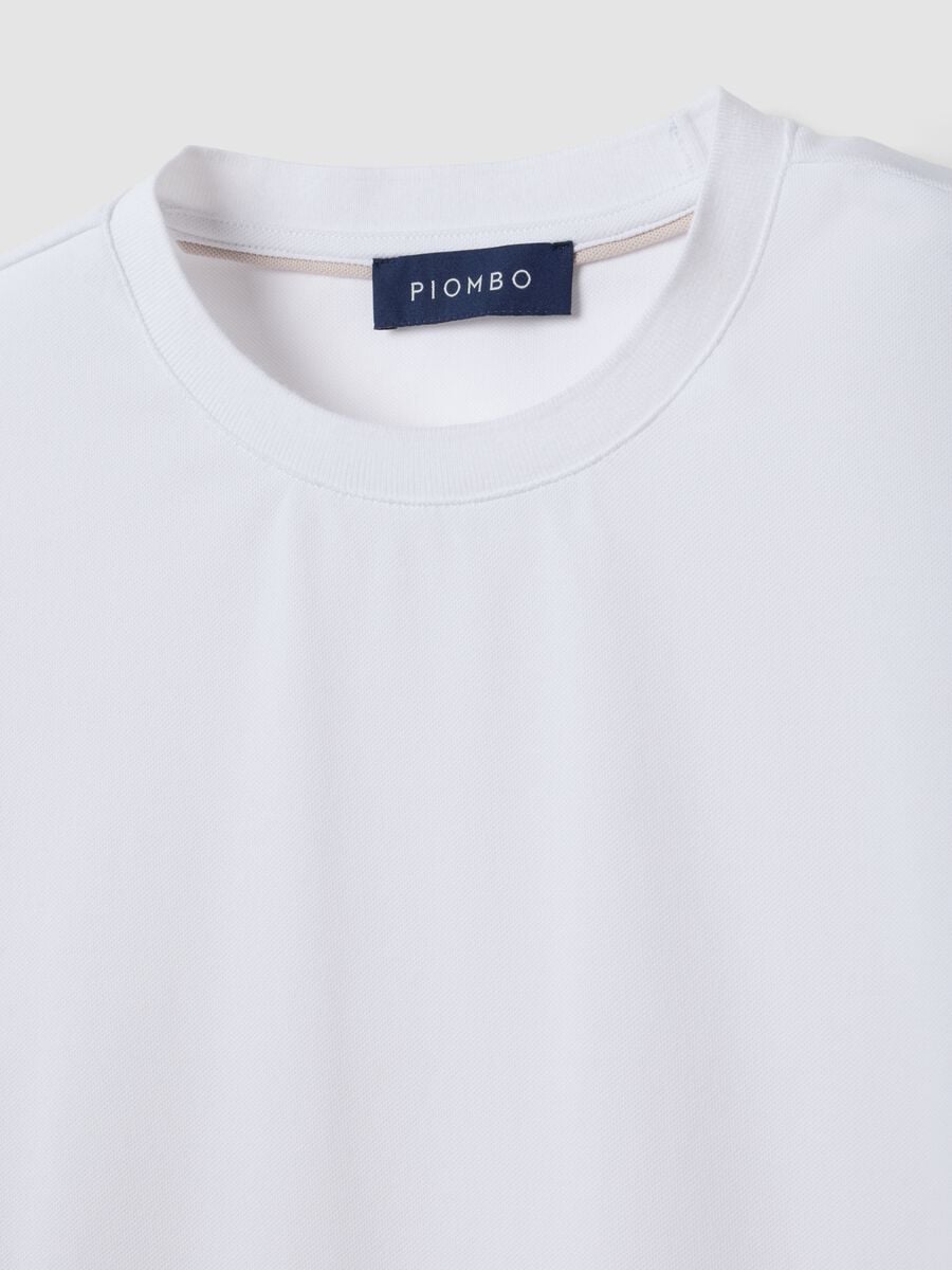 T-shirt bianca in misto cotone piquet elasticizzato regular fit Easy Dry_1