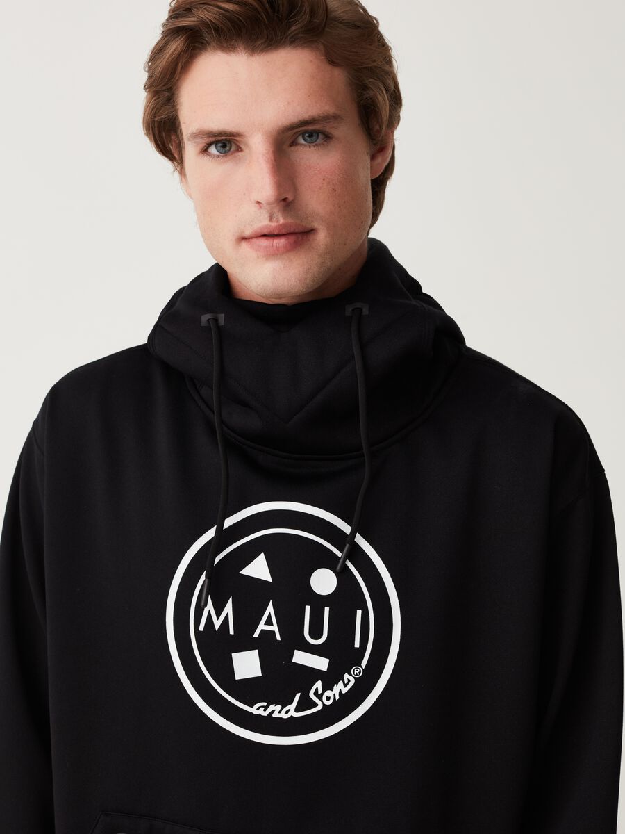 Snowboarding hoodie with logo print pouch_1