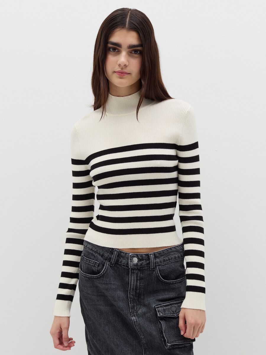 Pullover with striped mock neck_0