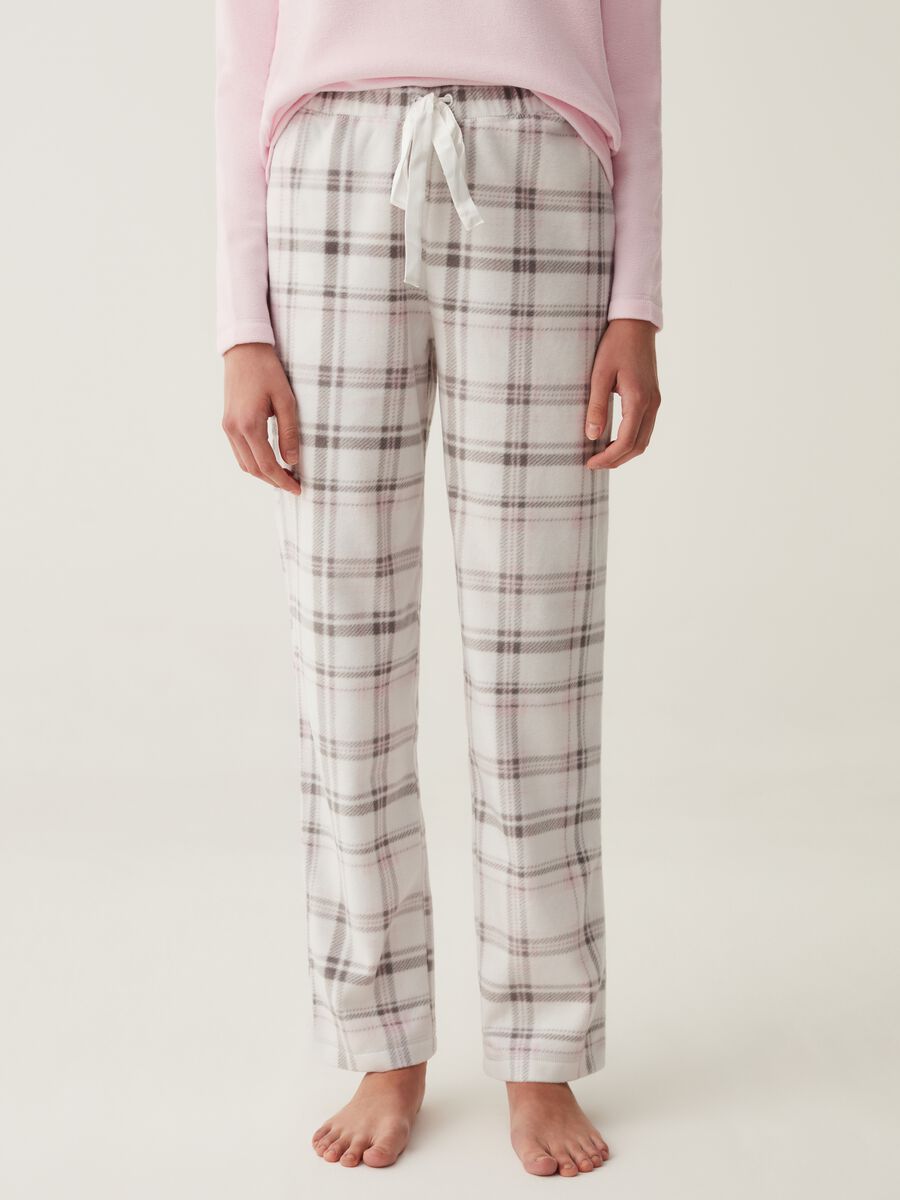 Long pyjama trousers with check pattern_1