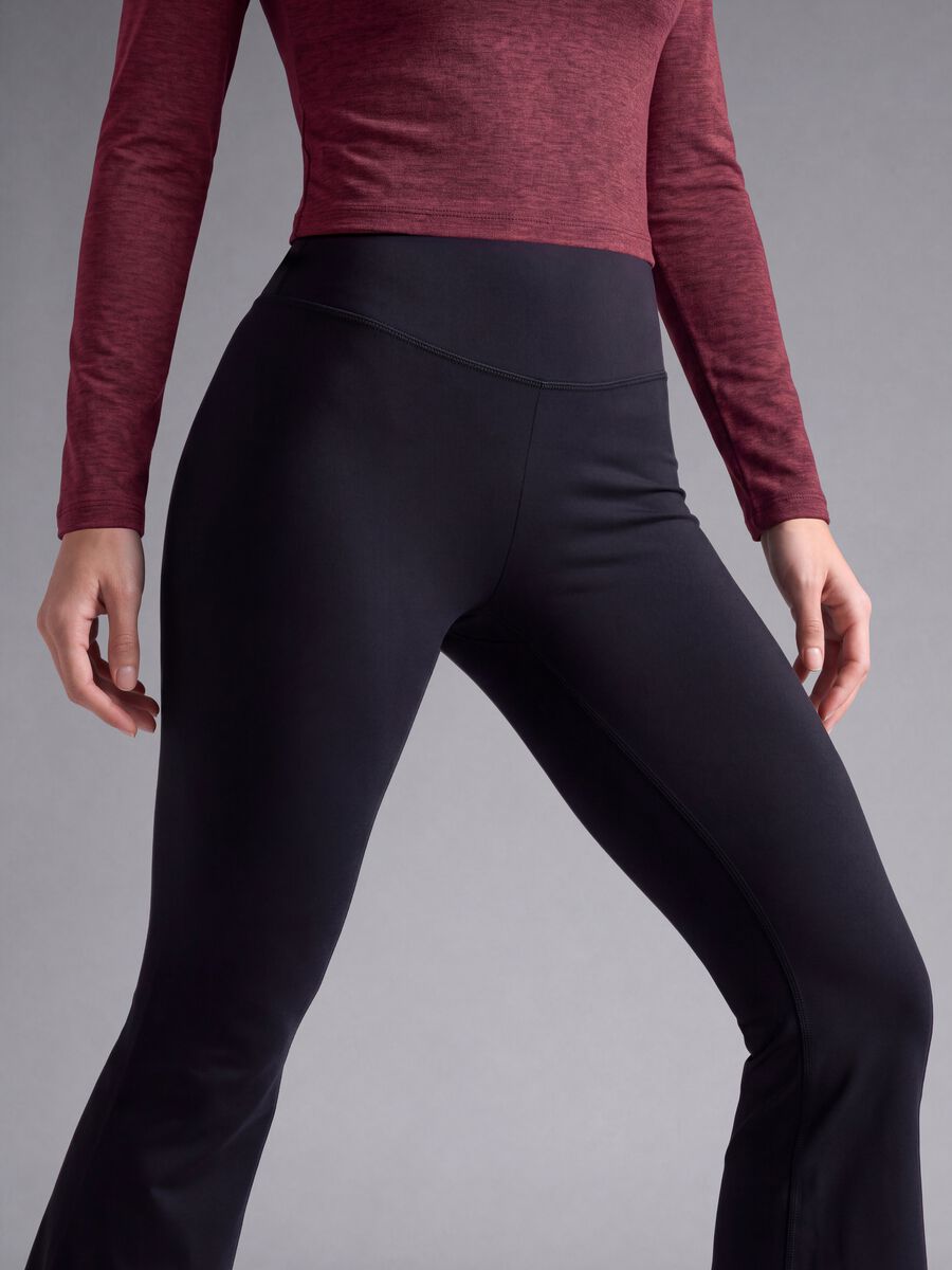 Blue flared leggings in stretchy fabric_3