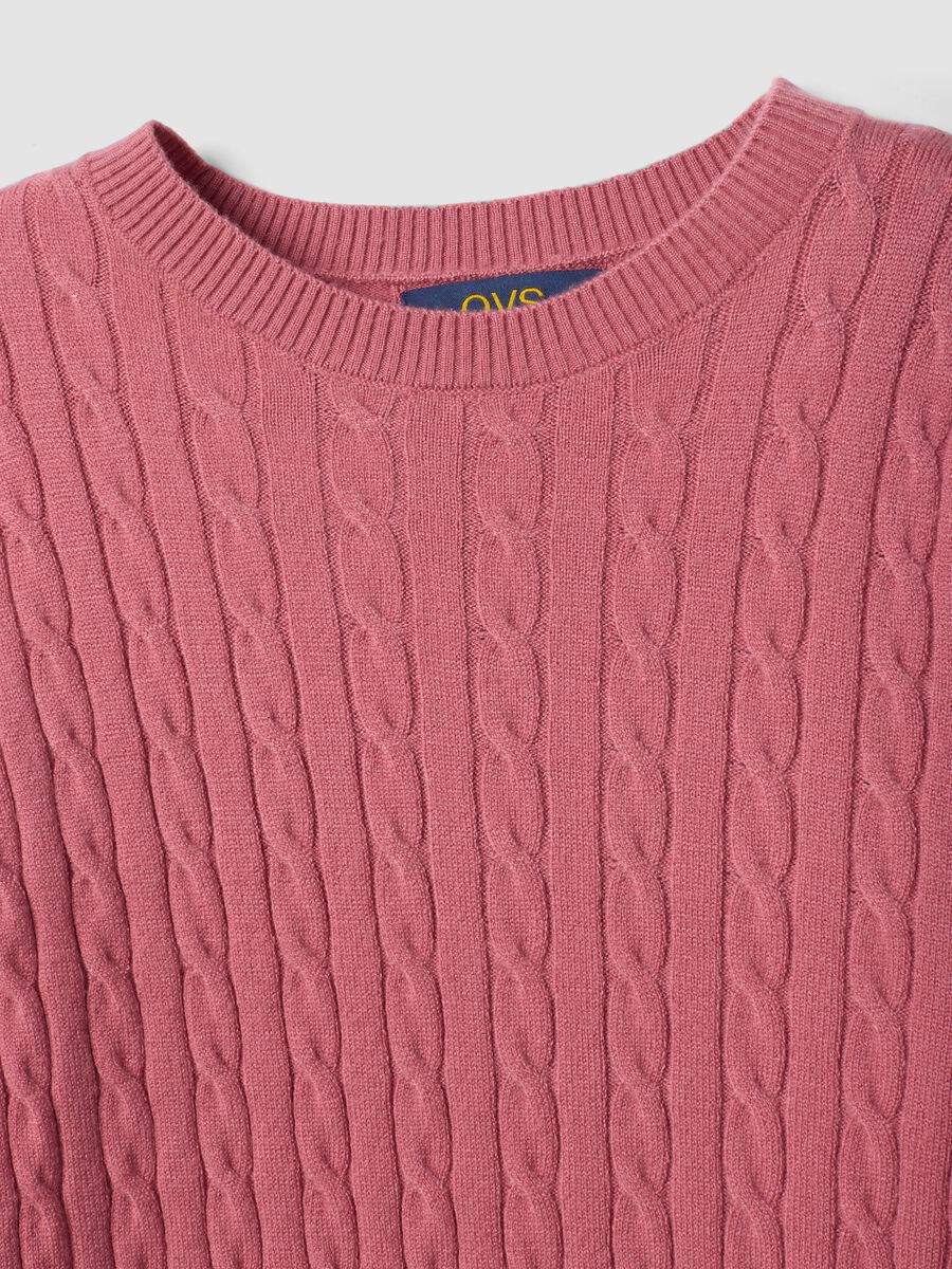 Pink cable-knit crew-neck jumper, regular fit_5