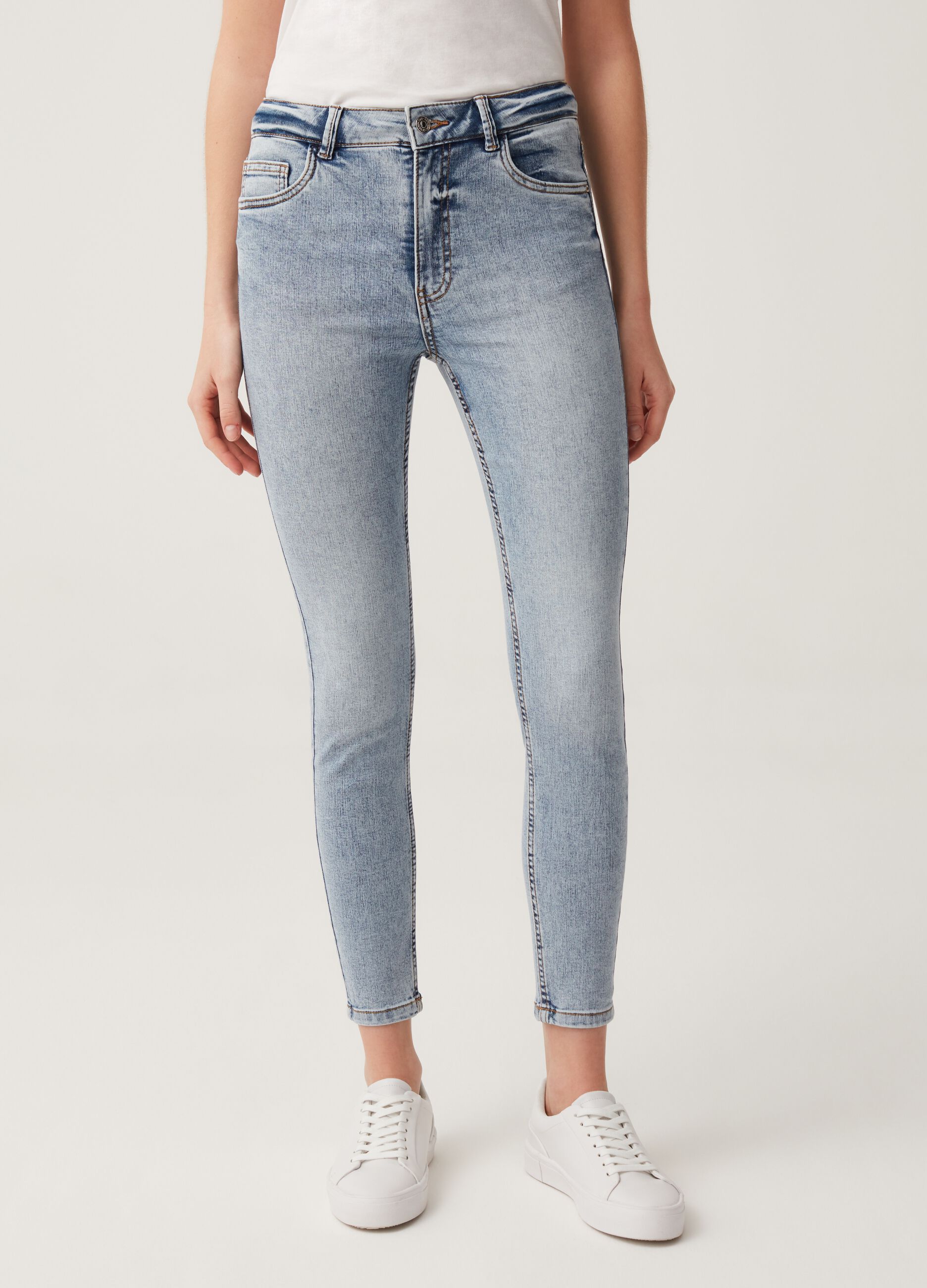 High-rise, skinny fit jeans