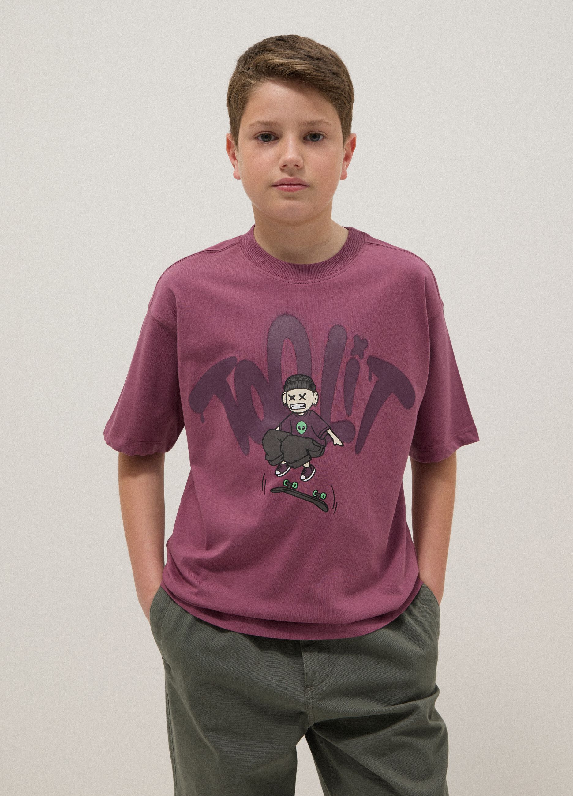 Boys&rsquo; purple 100% cotton oversized T-shirt with print