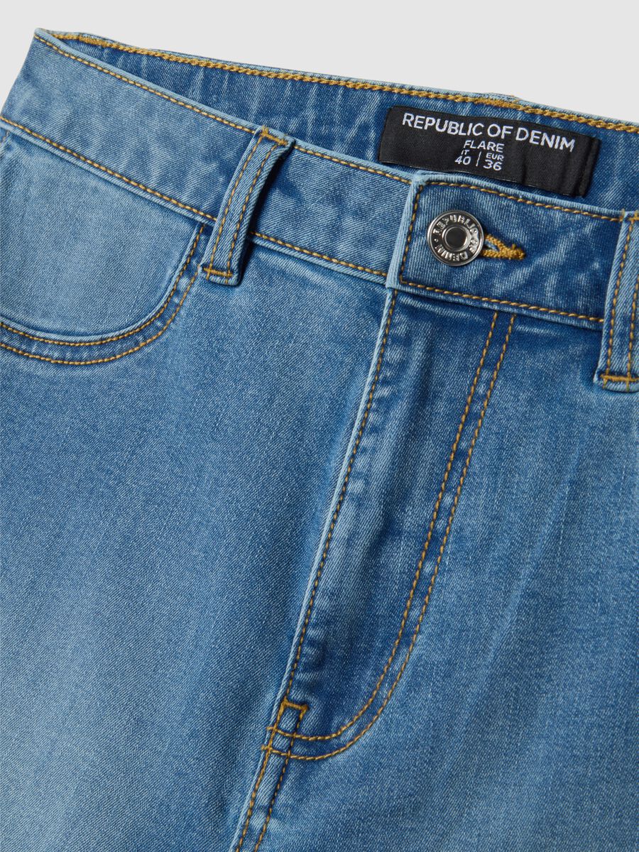 Vaqueros Flare de Mezcla de Algod&oacute;n Azul_5