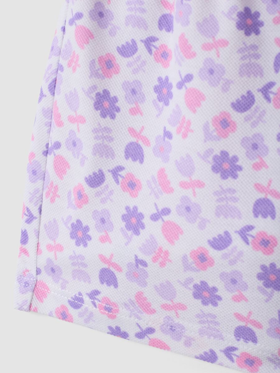 Shorts viola in puro cotone con fantasia floreale per bimba regular fit_3