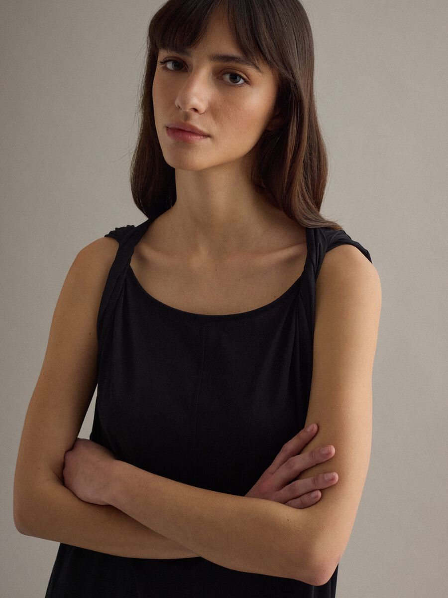 Duga crna haljina od mje&scaron;avine pamuka, regular kroj_3