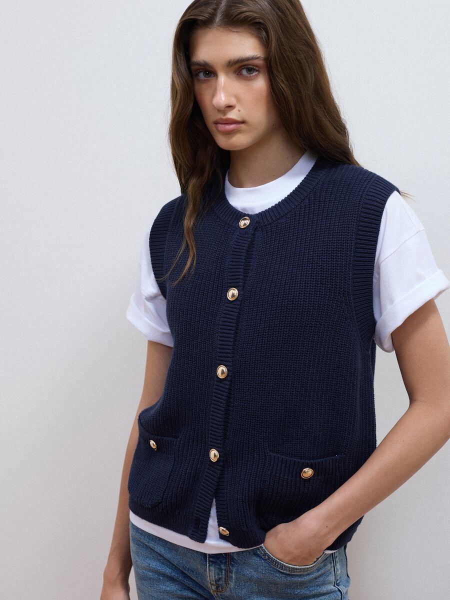 Blue pure-cotton knitted gilet in a regular fit_0