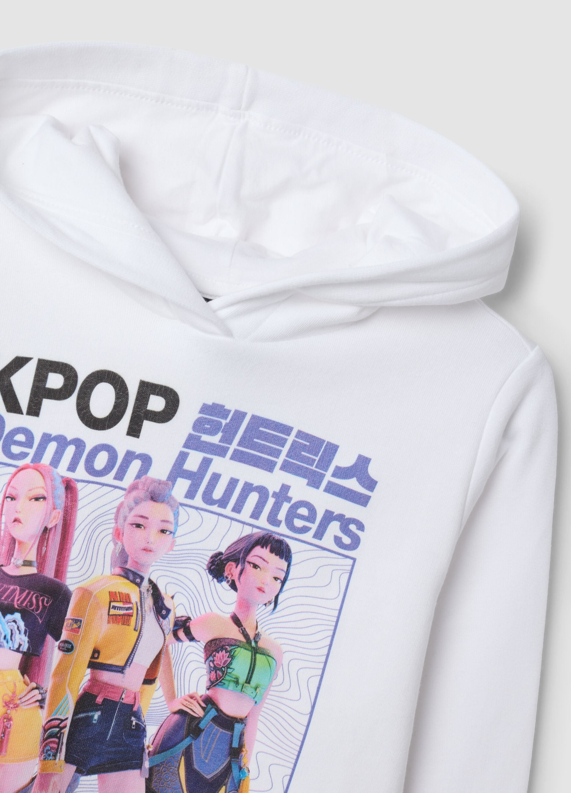 Sweatshirt branca com capuz em 100% algod&atilde;o com estampado K-Pop Demon Hunters