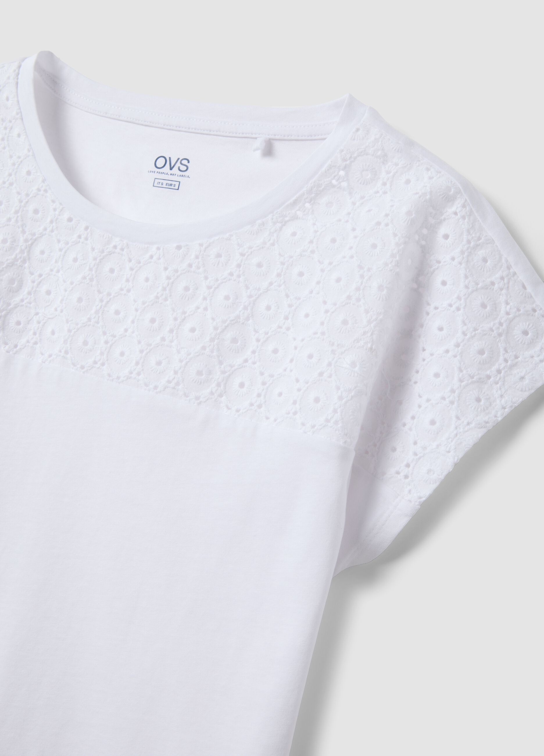 Wei&szlig;es T-Shirt aus reiner Baumwolle mit Lochstickerei, Regular Fit