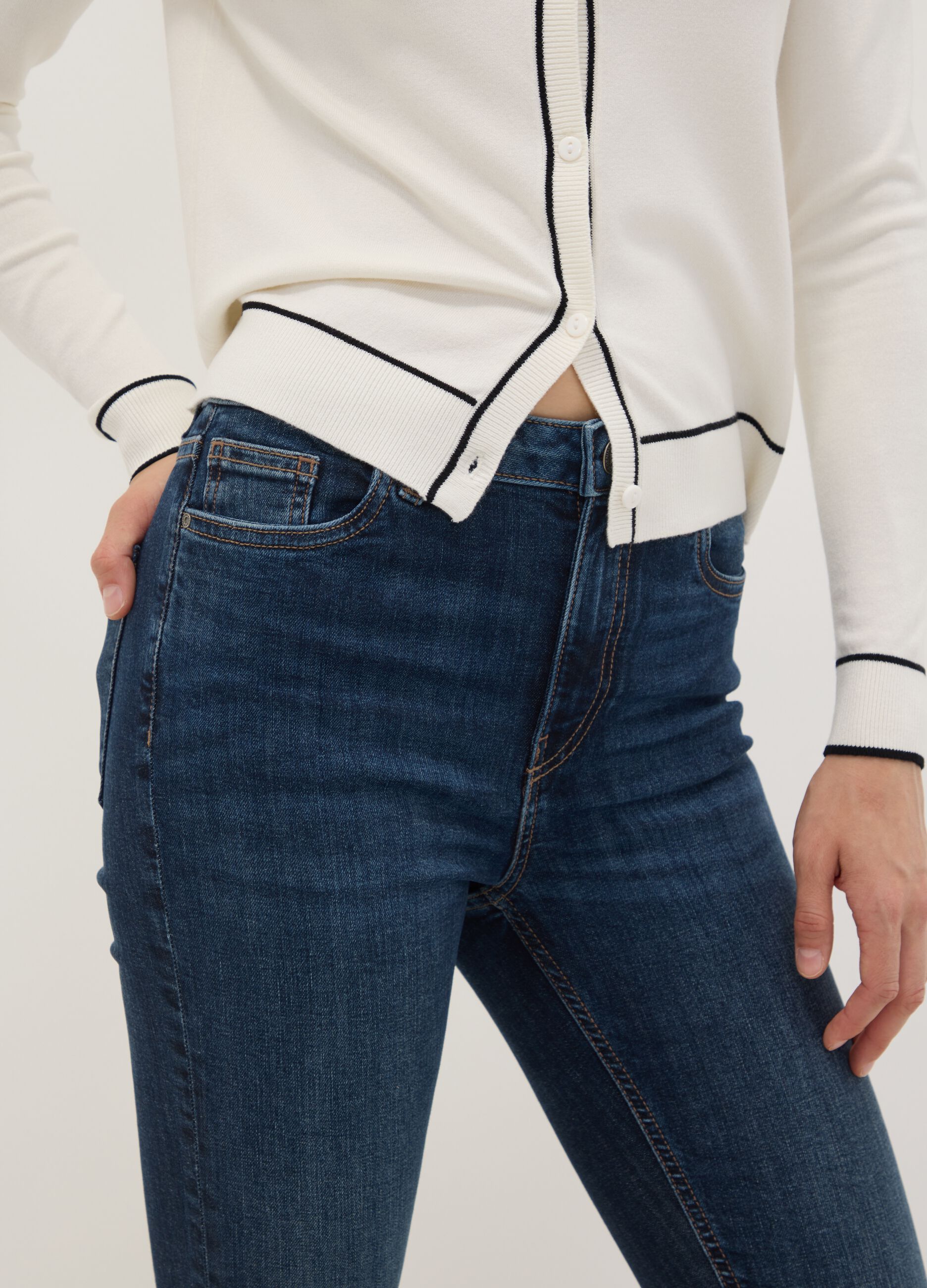 Mid-wash skinny-fit jeans in stretch cotton