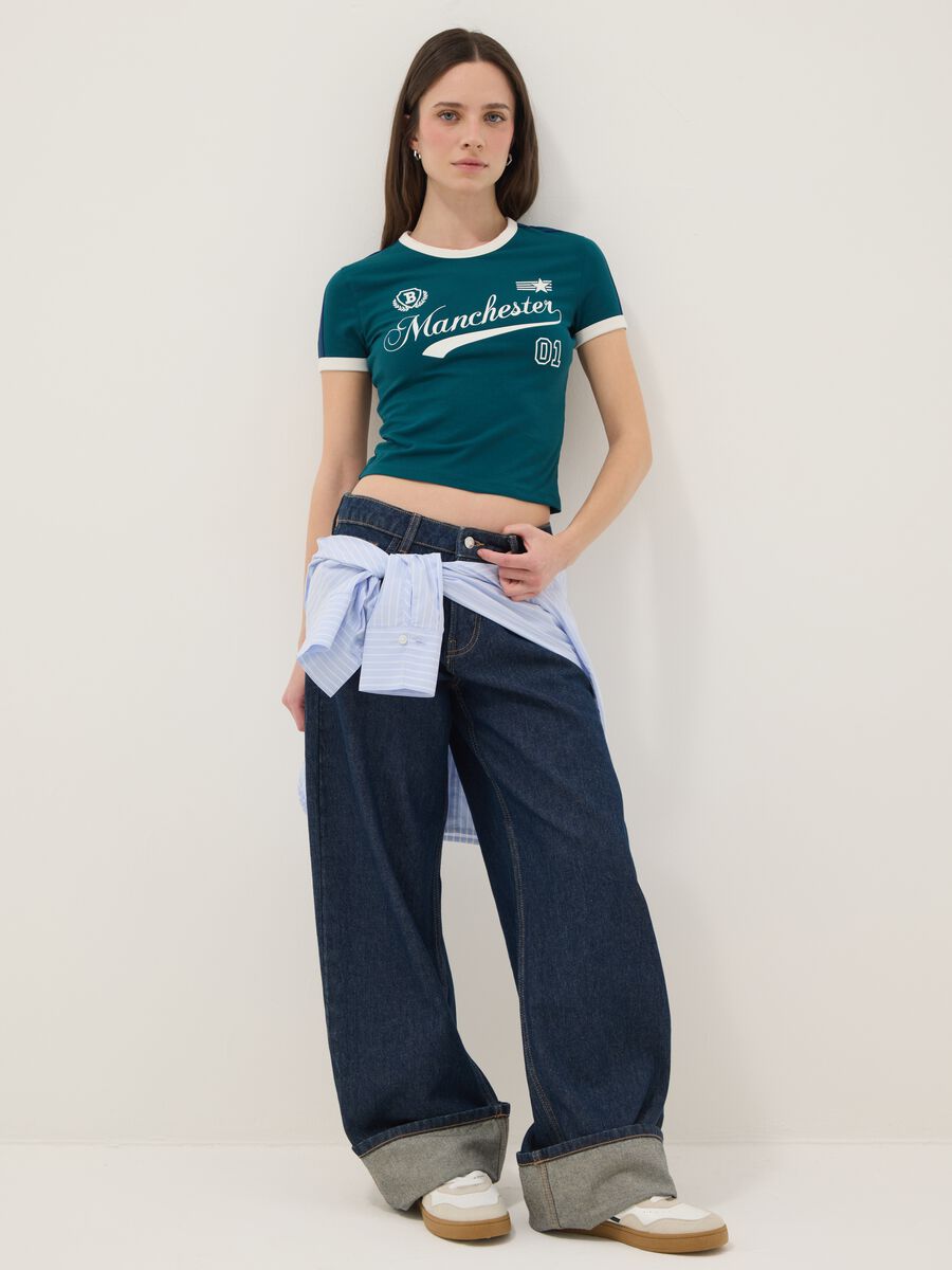 Gr&uuml;ne Slim Fit T-Shirt aus elastischer Baumwolle mit Druck_2