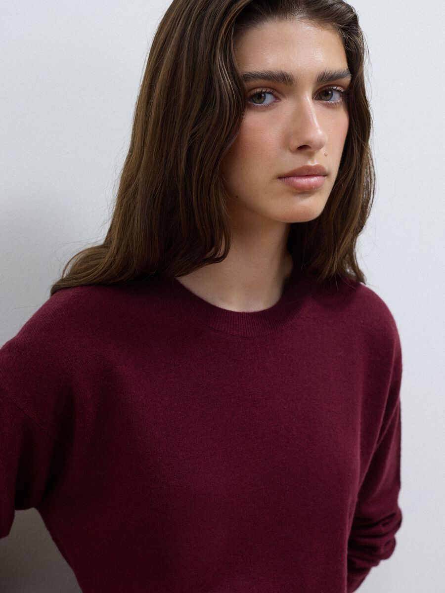 Maglia viola in pura lana a girocollo over fit_2
