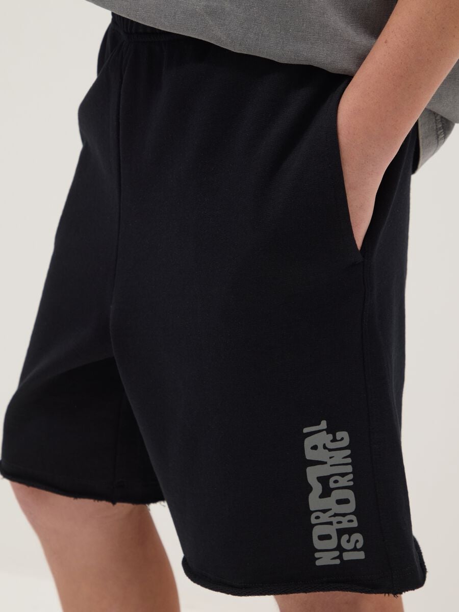 Boys' oversized fit pure cotton black shorts_2