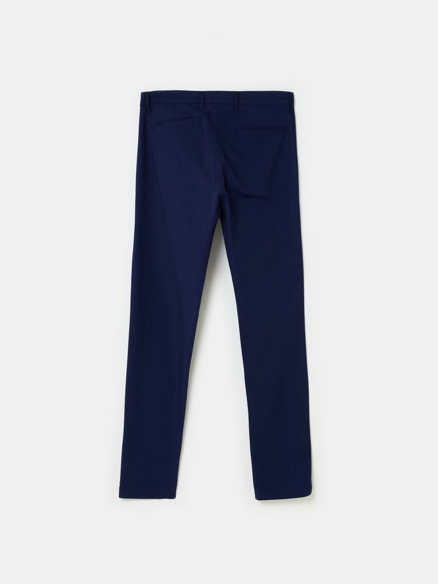 Chino trousers with ripstop weave_4