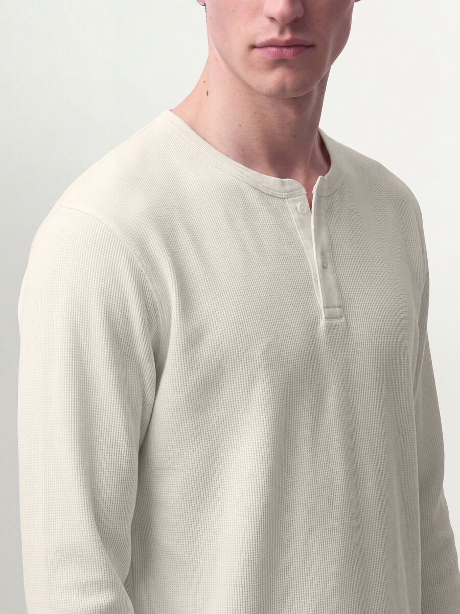 White regular-fit honeycomb viscose-blend T-shirt_2