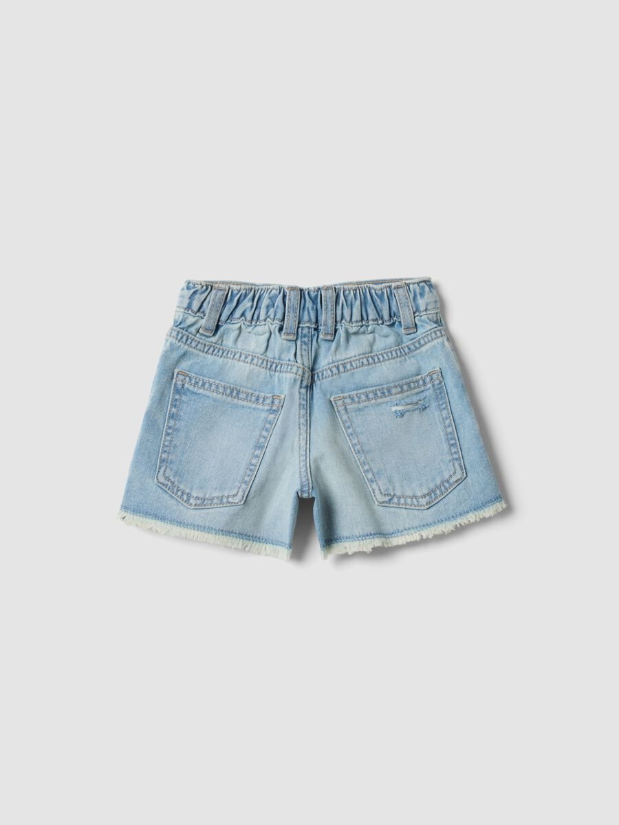 Blaue Denim-Shorts aus reiner Baumwolle f&uuml;r M&auml;dchen, Regular Fit mit Used-Details_1
