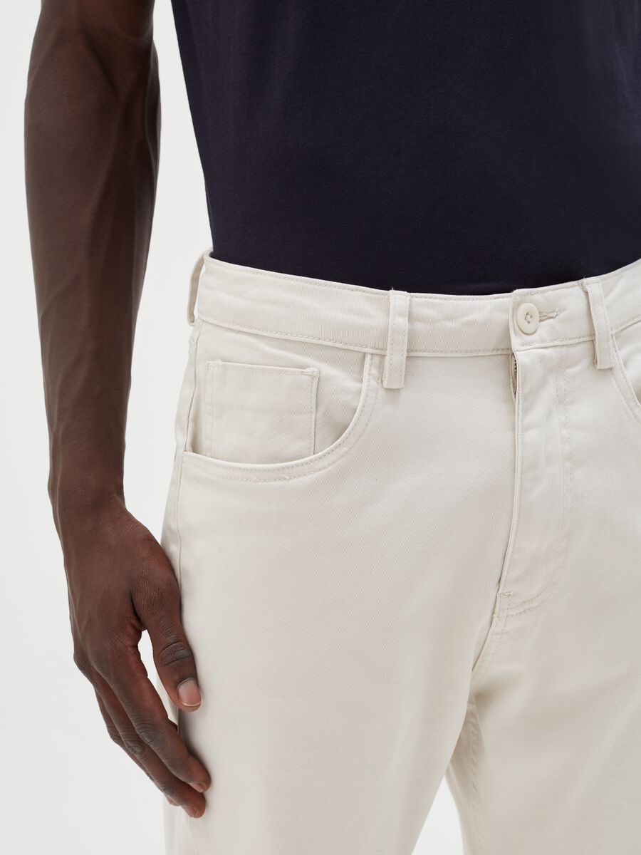 Five-pocket trousers in stretch twill_3