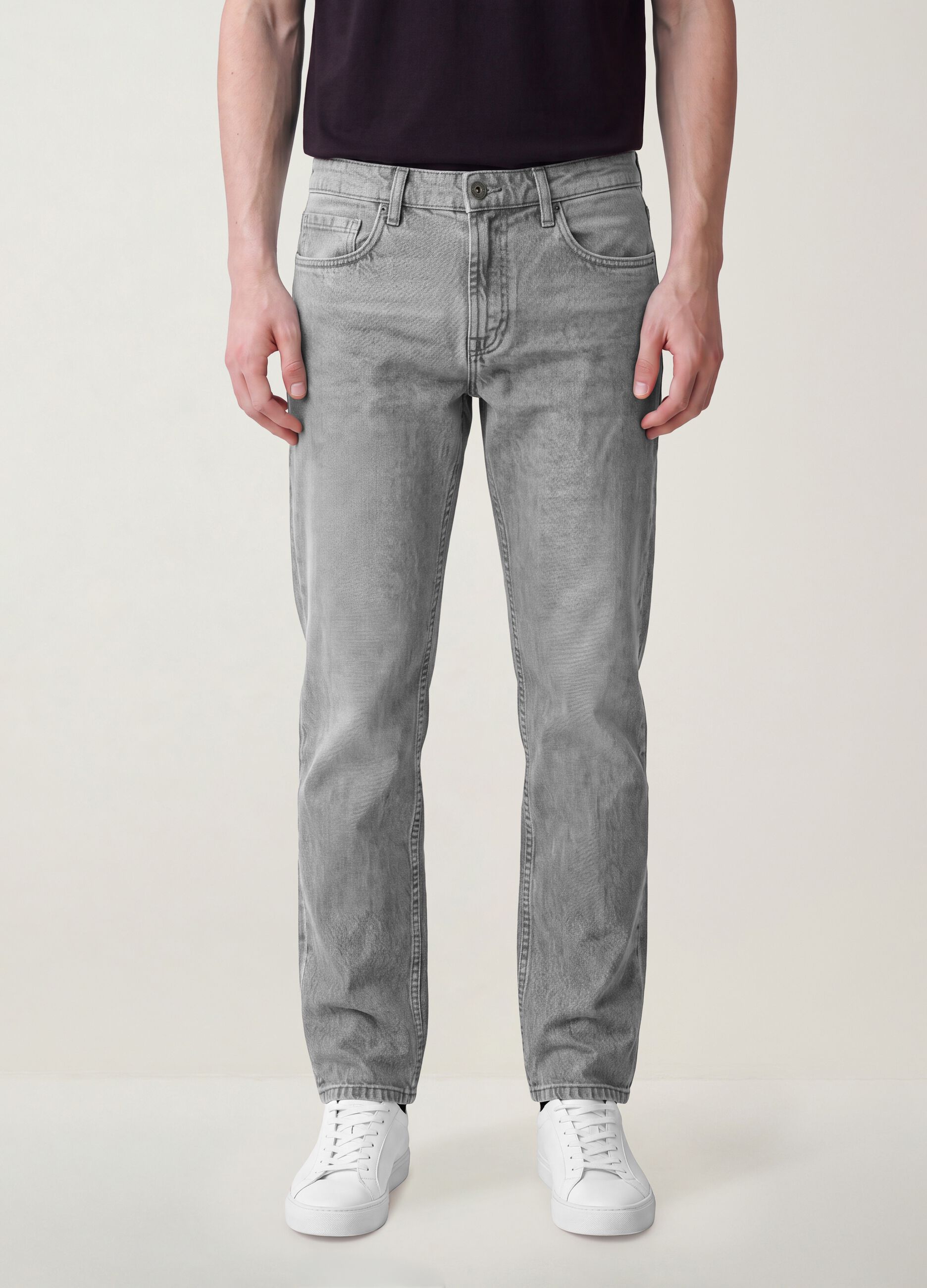 Graue Denim-Jeans aus reiner Baumwolle, Regular Fit