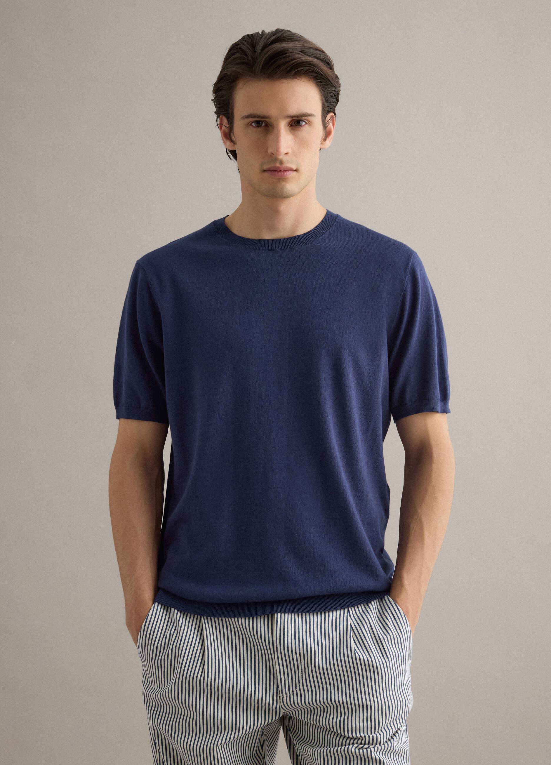Short sleeve cotton, linen and silk blend blue regular fit T-shirt