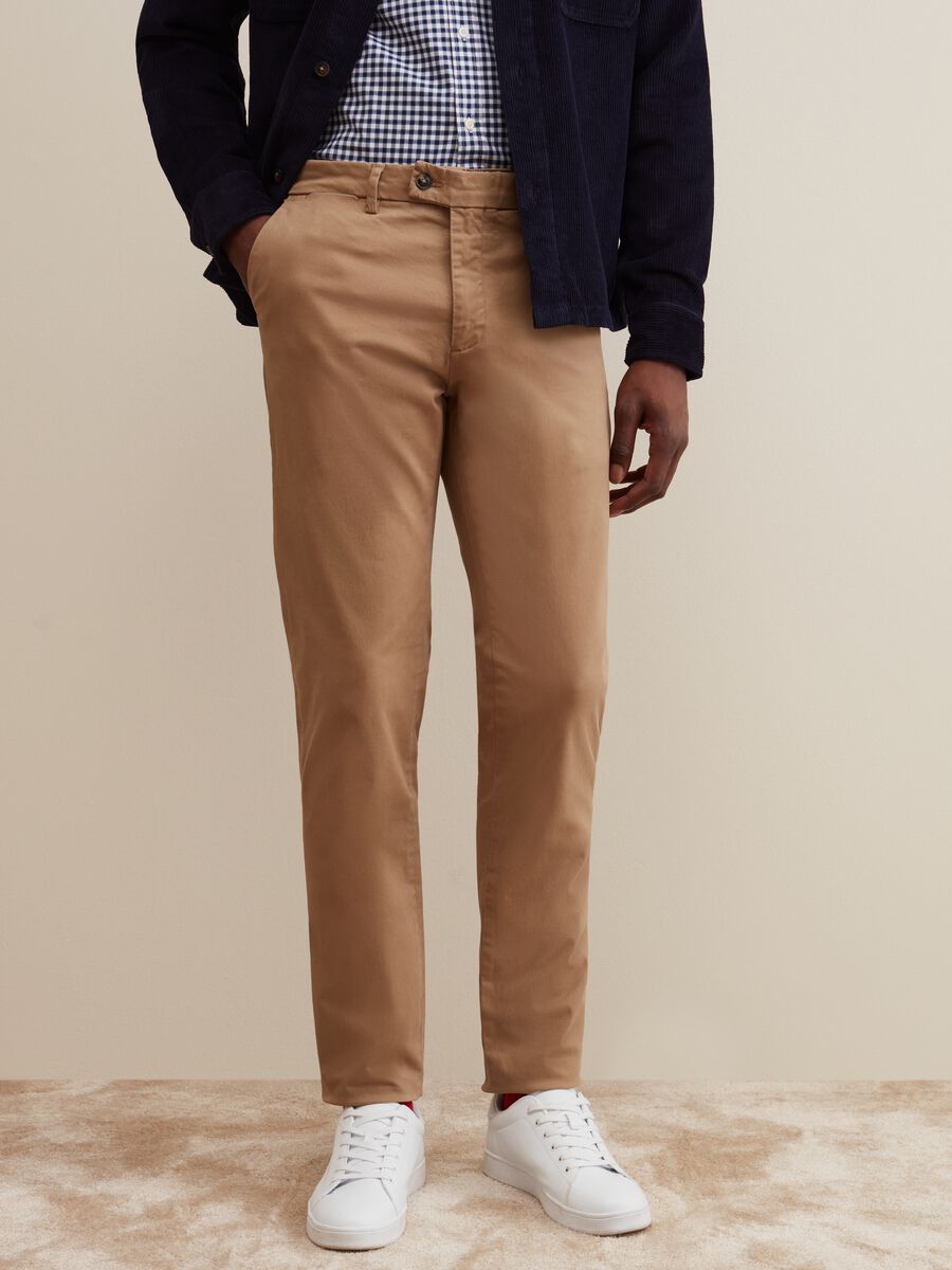 Regular-fit trousers in stretch twill_1