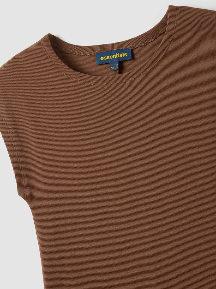 Braunes &auml;rmelloses, figurbetontes Kleid aus Stretch-Baumwolle_5