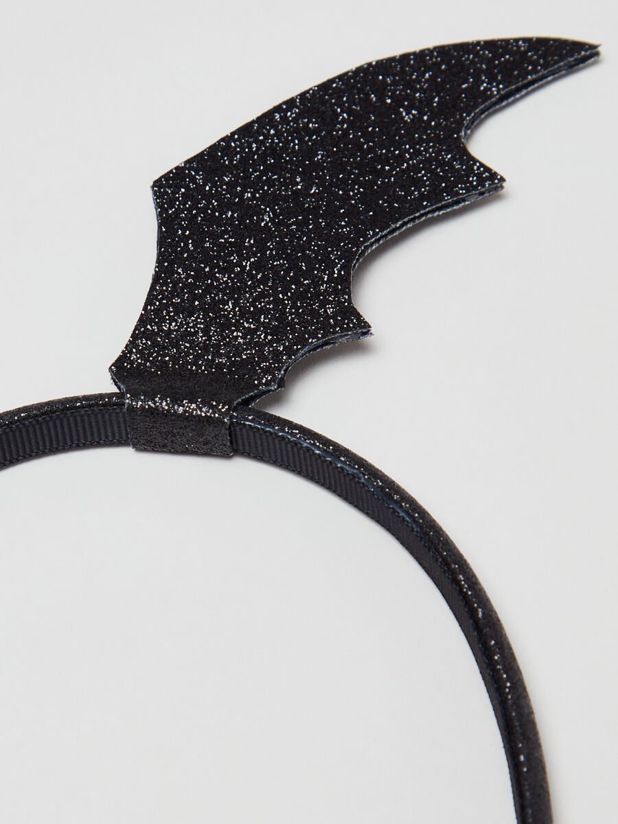 Hair band with bat wings_1