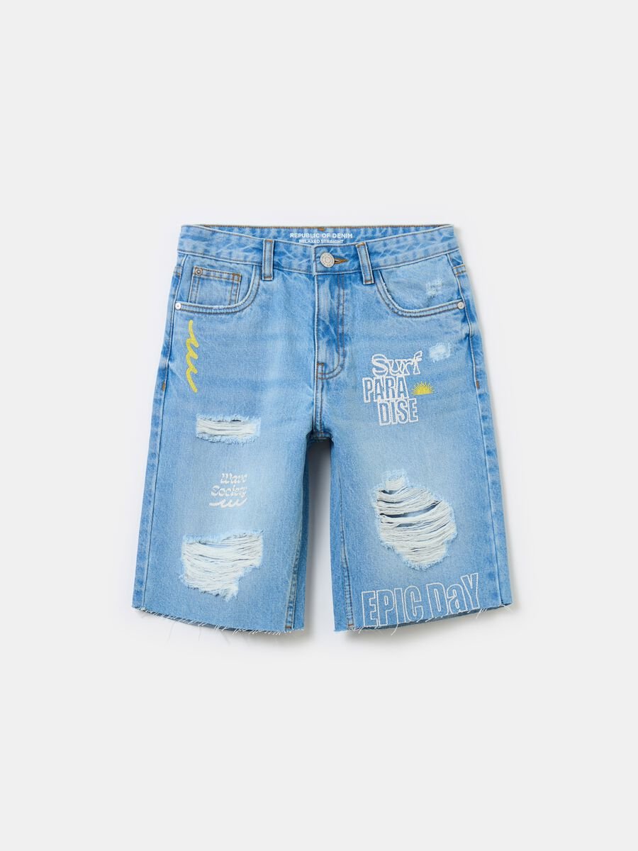 Denim Bermuda shorts with abrasions and print_0