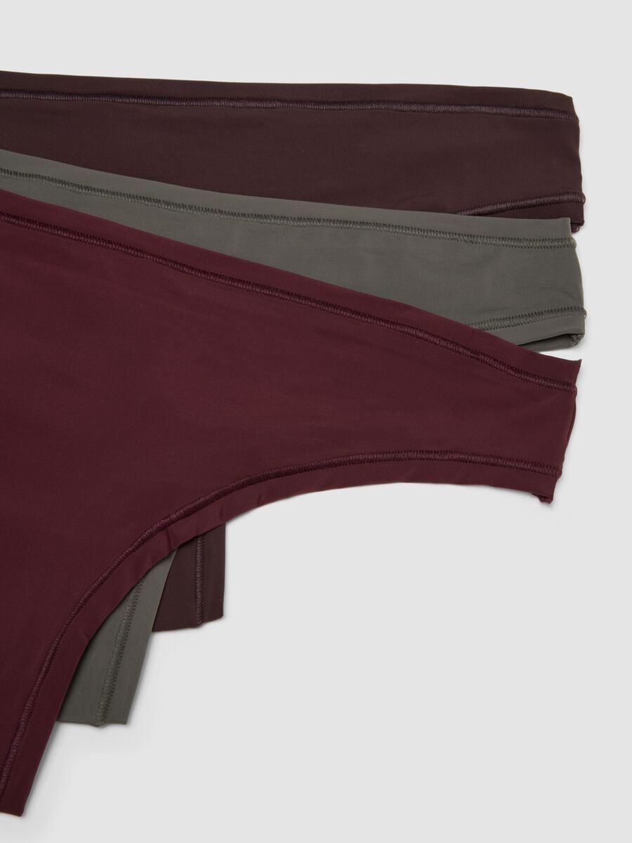 Three-pack of multicolour microfibre briefs in organic cotton blend_2