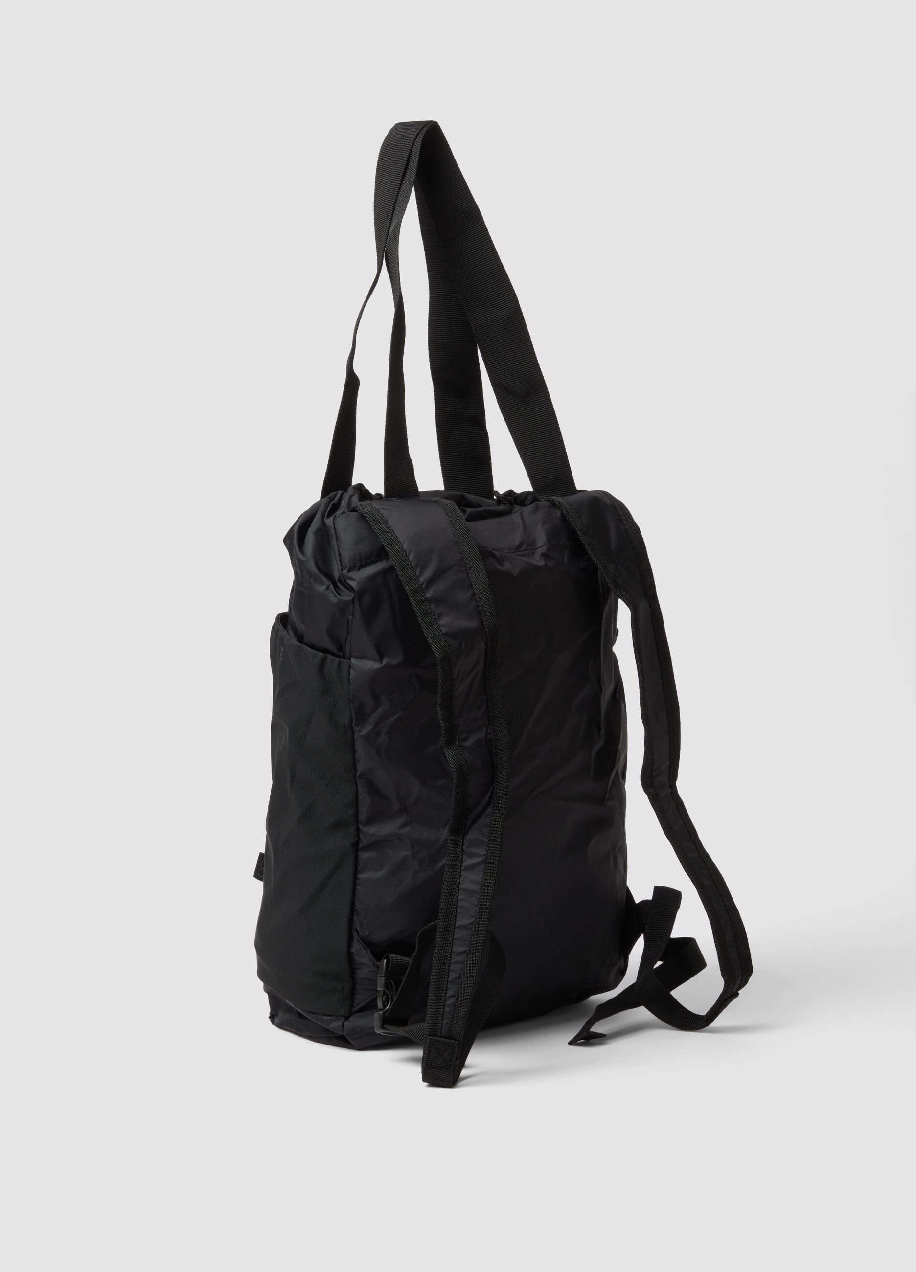 Black foldable sports bag with double handles