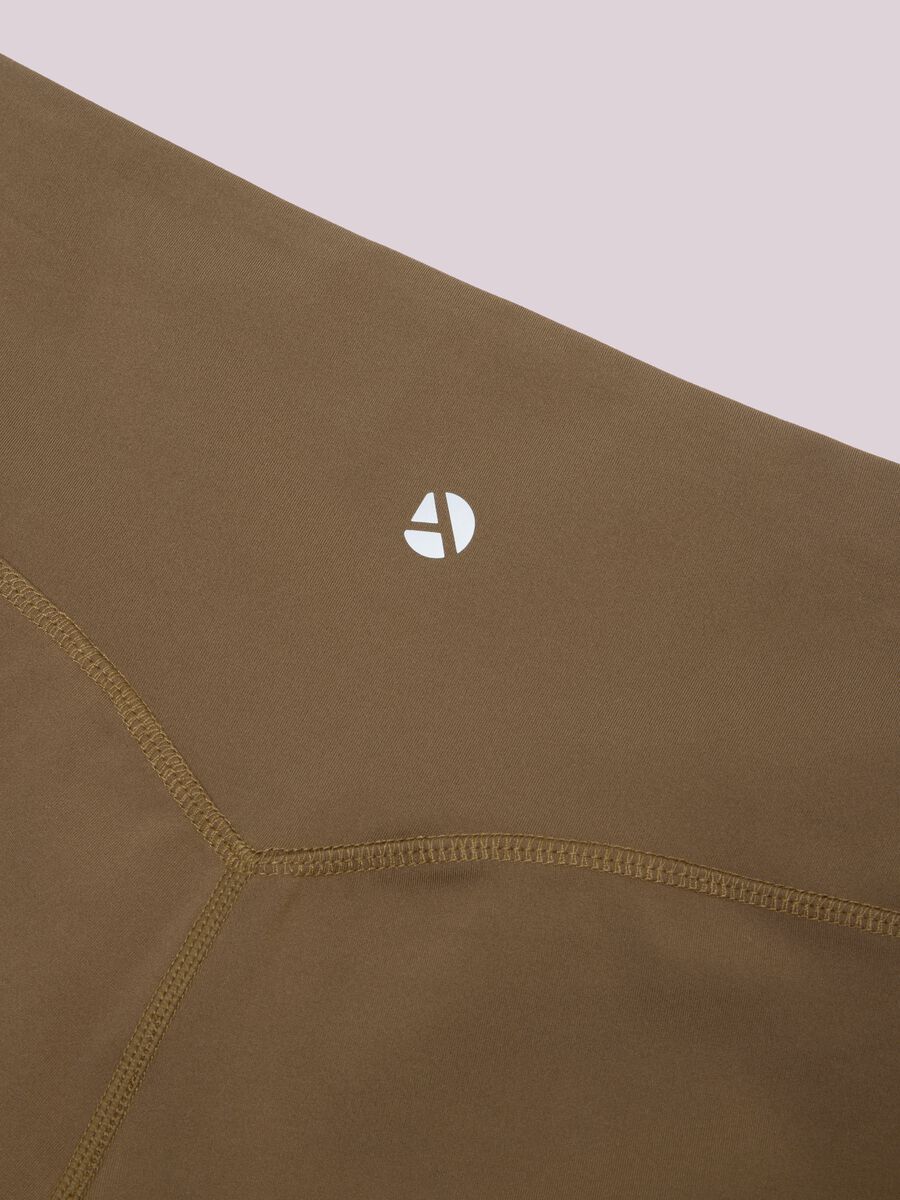 ALTAVIA STUDIO technical fabric shorts_5