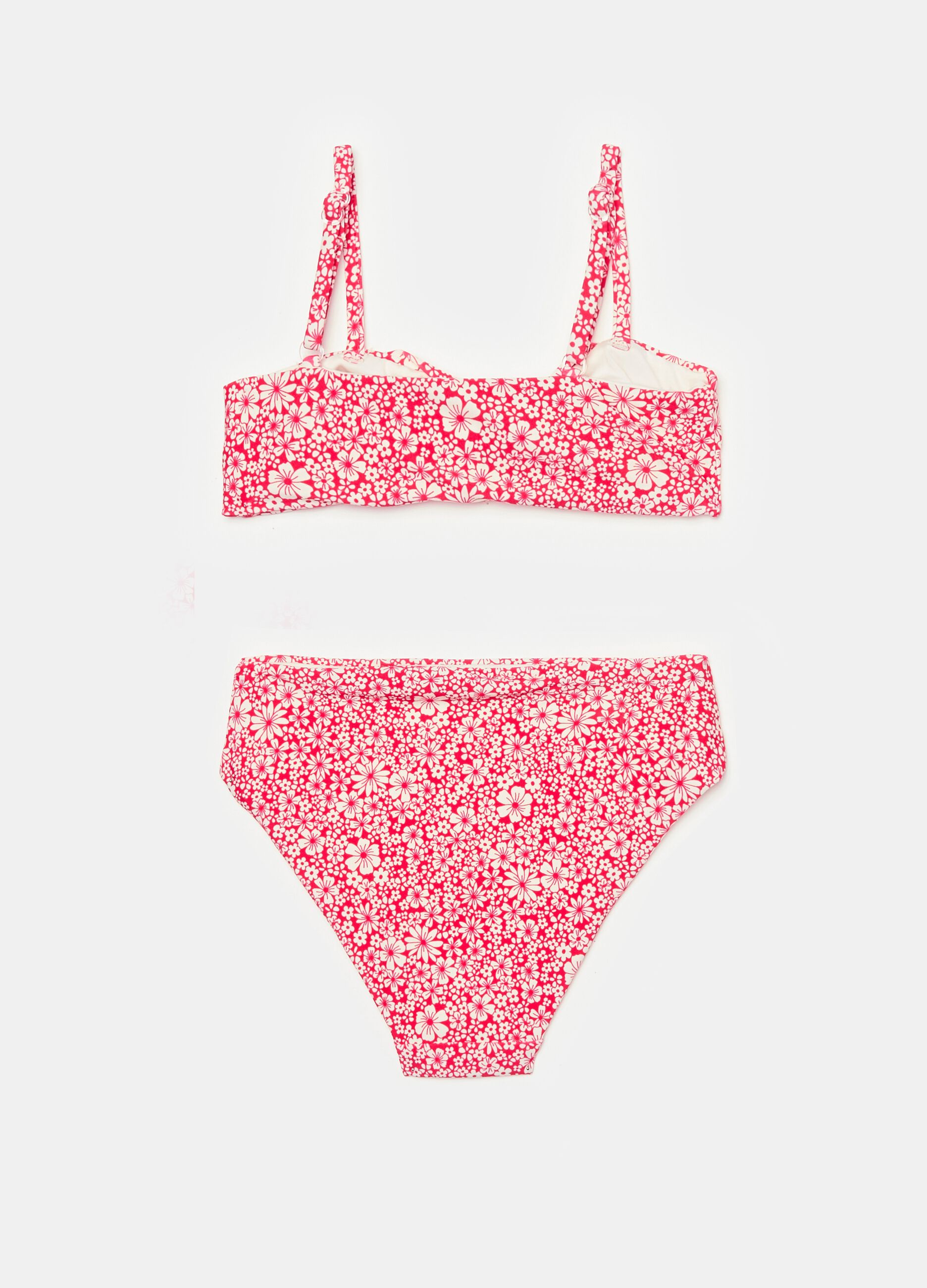 Bikini with floral pattern