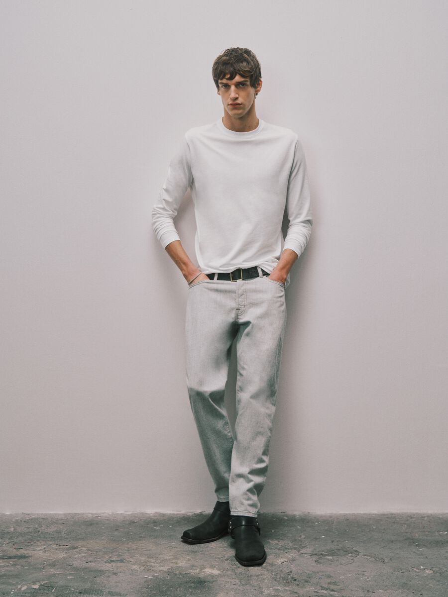 Hellblaue Denim-Jeans aus reiner Baumwolle im Relaxed Fit_0