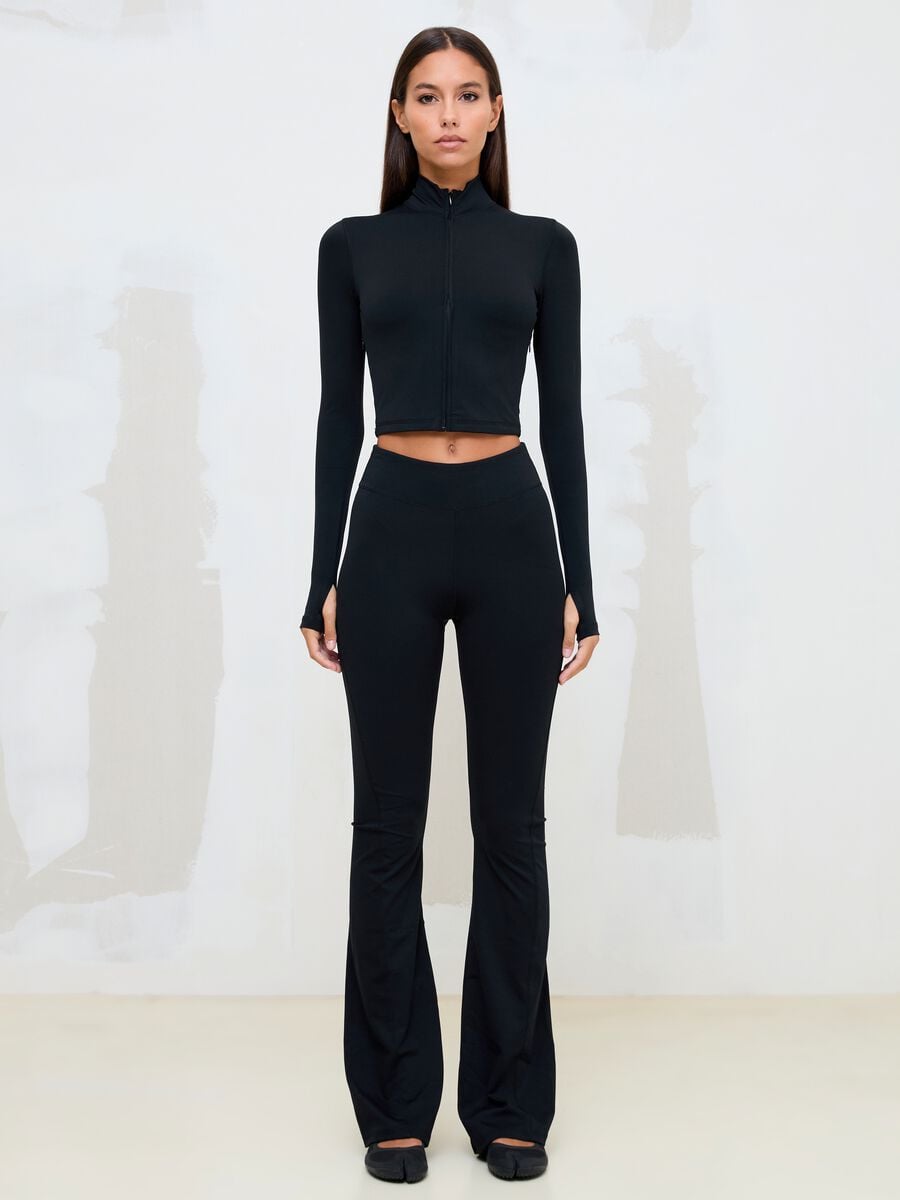 Black Yoga Flare Pants_4
