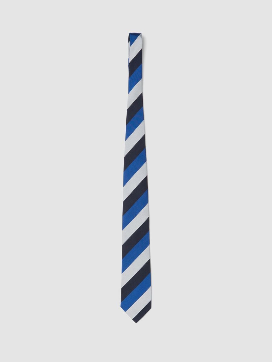 Blue pure silk tie with diagonal stripes_0