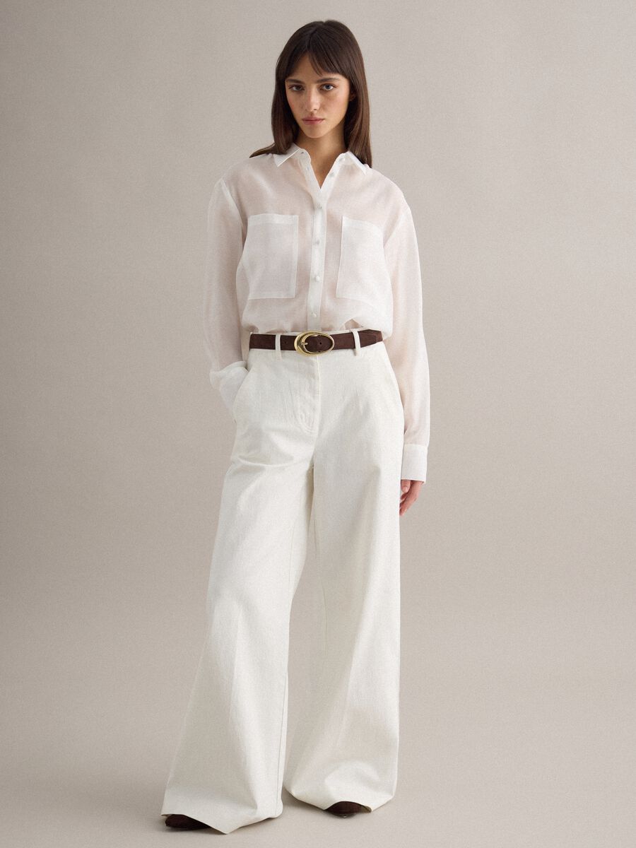 Pantalons blancs en denim extensible &agrave; jambes larges_0