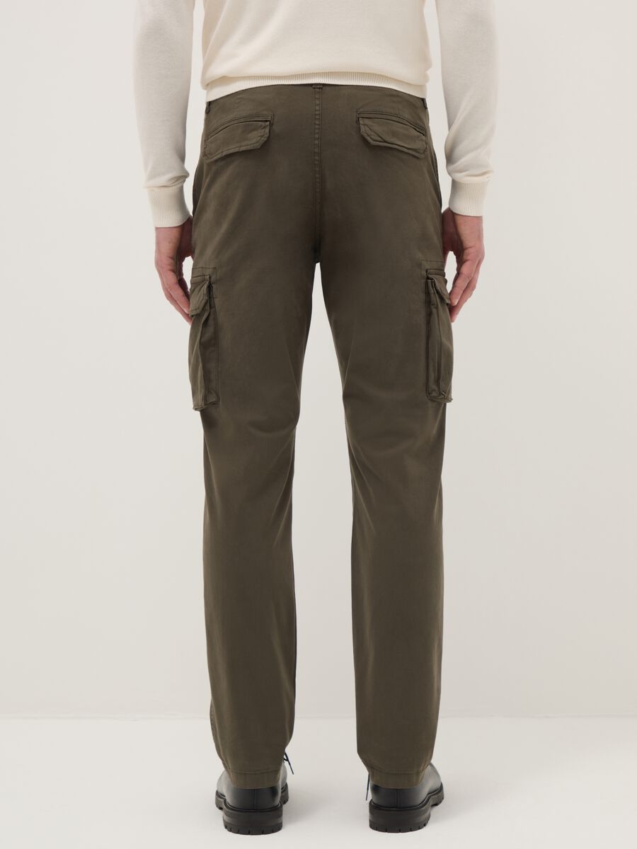 Green slim fit stretch cotton cargo trousers_2